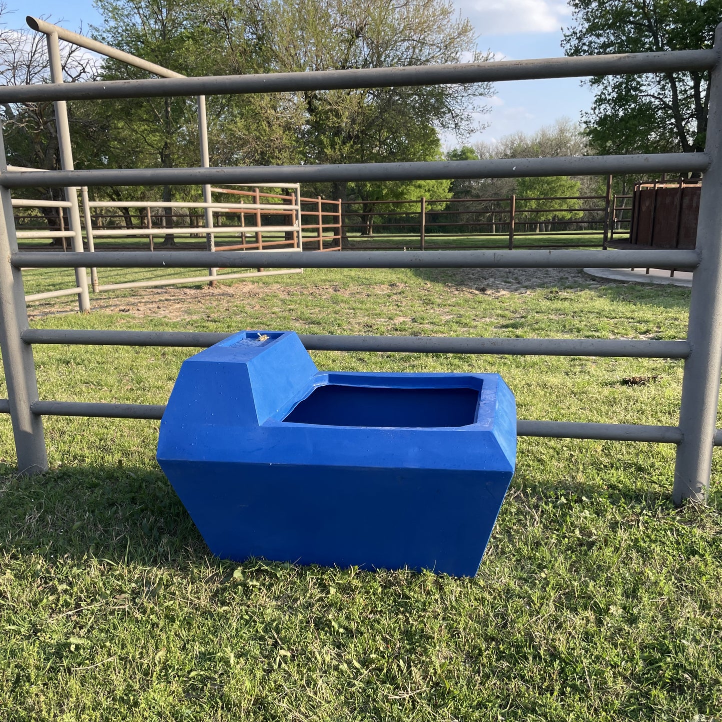 Water Trough 3'